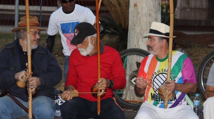Saberes dos Mestres na Capital - Salvaguarda da Capoeira. Organizadores Mestre Cafú - Tiago Luís da Silva Baldez, Daniel Mioju, Luizão Almeida e Rafael Gontijo. Universidade Livre de Estudos Culturais da Capoeira - Universidade da Capoeira - UNICAPOEIRA. Brasília, Distrito Federal/DF, Brasil. 29 de julho de 2017.