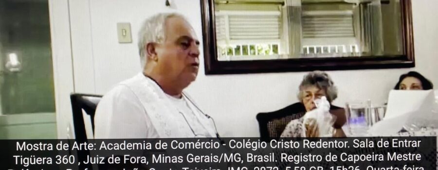 Mostra de Arte: Academia de Comércio - Colégio Cristo Redentor. Sala de Entrar Tigüera 360 , Juiz de Fora, Minas Gerais/MG, Brasil. Registro de Capoeira Mestre Polêmico - Professor João Couto Teixeira. IMG_2872. 5,58 GB. 15h26. Quarta-feira, 29 de Dezembro de 2021.