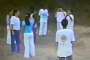 Mestre Benedito Fernandes Almeida. Sobradinho, Distrito Federal/DF, Brasil. Registro de Capoeira Mestre Polêmico - Professor Doutor João Couto Teixeira. 8,75 GB. Sábado, 20 de Setembro de 1997. HD 1080. MOV. Universidade Livre de Estudos Culturais da Capoeira - Universidade da Capoeira - UNICAPOEIRA, Instituto de Educação Socioambiental - IESAMBI, Associação de Capoeira - ASCA e Grupo de Capoeira MEIA LUA - Fundado Terça-feira, 29 de Maio de 1962. Orquestra Harmônica de Berimbaus. http://universidadedacapoeira.com/ Seja membro deste canal e ganhe benefícios: https://www.youtube.com/channel/UCE6HrA5Y_VZ4-hgw8FG13aw/join PIX - polemico72@hotmail.com