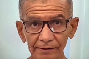 Celebração Eucarística: Padre Guanair da Silva Santos. Diácono Márcio Rosa dos Santos. Ministro Extraordinário da Sagrada Comunhão Alexander Azalim. Acolhida Ministro Extraordinário da Sagrada Comunhão Eduardo Boscaro Yung. Primeira Leitura Sebastião Rosa Leite Filho. Salmo 144 - Bendizei o Vosso Nome, Ó Meu Deus, Meu Senhor e Meu Rei para Sempre - Mestre Polêmico. Segunda Leitura Coordenador Cláudio Luiz Farias. Preces da Comunidade Leonardo Torres. Igreja Nossa Senhora Mãe de Deus, Bairro Nossa Senhora de Lourdes, Juiz de Fora, Minas Gerais/MG, Brasil. Registro de Capoeira Estrela Dalva - Artista Plástica e Cineasta Salete Libardoni. IMG_6187. 8,19 GB. 08h00. Domingo, 18 de Maio de 2025. HD 1080p. MOV. Universidade Livre de Estudos Culturais da Capoeira - Universidade da Capoeira - UNICAPOEIRA, Instituto de Educação Socioambiental - IESAMBI, Associação de Capoeira - ASCA e Grupo de Capoeira MEIA LUA - Fundado Terça-feira, 29 de Maio de 1962. http://universidadedacapoeira.com/ Seja membro deste canal e ganhe benefícios: https://www.youtube.com/channel/UCE6HrA5Y_VZ4-hgw8FG13aw/join PIX - polemico72@hotmail.com