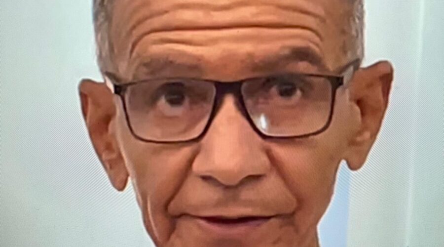 Celebração Eucarística: Padre Guanair da Silva Santos. Diácono Márcio Rosa dos Santos. Ministro Extraordinário da Sagrada Comunhão Alexander Azalim. Acolhida Ministro Extraordinário da Sagrada Comunhão Eduardo Boscaro Yung. Primeira Leitura Sebastião Rosa Leite Filho. Salmo 144 - Bendizei o Vosso Nome, Ó Meu Deus, Meu Senhor e Meu Rei para Sempre - Mestre Polêmico. Segunda Leitura Coordenador Cláudio Luiz Farias. Preces da Comunidade Leonardo Torres. Igreja Nossa Senhora Mãe de Deus, Bairro Nossa Senhora de Lourdes, Juiz de Fora, Minas Gerais/MG, Brasil. Registro de Capoeira Estrela Dalva - Artista Plástica e Cineasta Salete Libardoni. IMG_6187. 8,19 GB. 08h00. Domingo, 18 de Maio de 2025. HD 1080p. MOV. Universidade Livre de Estudos Culturais da Capoeira - Universidade da Capoeira - UNICAPOEIRA, Instituto de Educação Socioambiental - IESAMBI, Associação de Capoeira - ASCA e Grupo de Capoeira MEIA LUA - Fundado Terça-feira, 29 de Maio de 1962. http://universidadedacapoeira.com/ Seja membro deste canal e ganhe benefícios: https://www.youtube.com/channel/UCE6HrA5Y_VZ4-hgw8FG13aw/join PIX - polemico72@hotmail.com