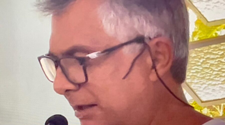 Celebração Eucarística: Padre Guanair da Silva Santos. Diácono Márcio Rosa dos Santos. Ministro Extraordinário da Sagrada Comunhão Alexander Azalim. Acolhida Ministro Extraordinário da Sagrada Comunhão Eduardo Boscaro Yung. Primeira Leitura Sebastião Rosa Leite Filho. Salmo 26 - O Senhor é Minha Luz e Salvação - Mestre Polêmico. Segunda Leitura Wanderley Tagliatte. Preces da Comunidade Ministro Extraordinário da Sagrada Comunhão Amaro Azevedo. Pastoral da Música Antônio Reis, Luiz Gajardo e Leonardo Torres. Igreja Nossa Senhora Mãe de Deus, Bairro Nossa Senhora de Lourdes, Juiz de Fora, Minas Gerais/MG, Brasil. Registro de Capoeira Mestre Polêmico - Professor Doutor João Couto Teixeira. IMG_0520. 7,74 GB. 08h00. Domingo, 16 de Março de 2025. HD 1080p. MOV. Universidade Livre de Estudos Culturais da Capoeira - Universidade da Capoeira - UNICAPOEIRA, Instituto de Educação Socioambiental - IESAMBI, Associação de Capoeira - ASCA e Grupo de Capoeira MEIA LUA - Fundado Terça-feira, 29 de Maio de 1962. http://universidadedacapoeira.com/ Seja membro deste canal e ganhe benefícios: https://www.youtube.com/channel/UCE6HrA5Y_VZ4-hgw8FG13aw/join PIX - polemico72@hotmail.com