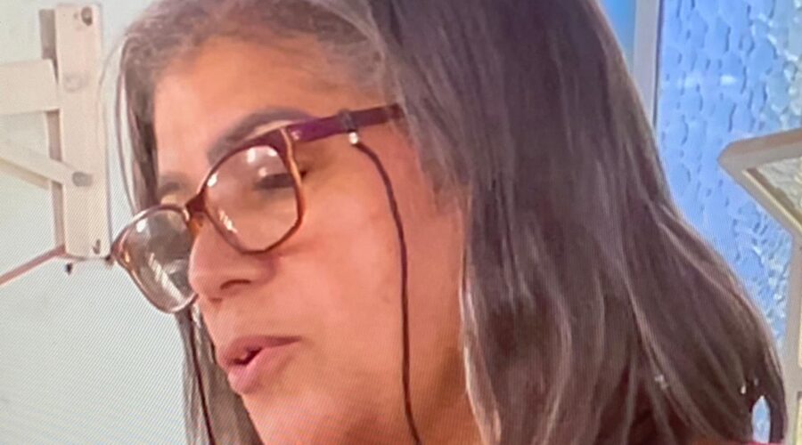 Celebração Eucarística: Padre Guanair da Silva Santos. Primeira Leitura Heloiza Helena Ribeiro Corrêa. Salmo 104 - Lembrai Sempre as Maravilhas do Senhor - Mestre Polêmico. Igreja Nossa Senhora Mãe de Deus, Bairro Nossa Senhora de Lourdes, Juiz de Fora, Minas Gerais/MG, Brasil. Registro de Capoeira Mestre Polêmico - Professor Doutor João Couto Teixeira. IMG_0530. 4,67 GB. 08h00. Sexta-feira, 21 de Março de 2025. HD 1080p. MOV. Universidade Livre de Estudos Culturais da Capoeira - Universidade da Capoeira - UNICAPOEIRA, Instituto de Educação Socioambiental - IESAMBI, Associação de Capoeira - ASCA e Grupo de Capoeira MEIA LUA - Fundado Terça-feira, 29 de Maio de 1962. http://universidadedacapoeira.com/ Seja membro deste canal e ganhe benefícios: https://www.youtube.com/channel/UCE6HrA5Y_VZ4-hgw8FG13aw/join PIX - polemico72@hotmail.com