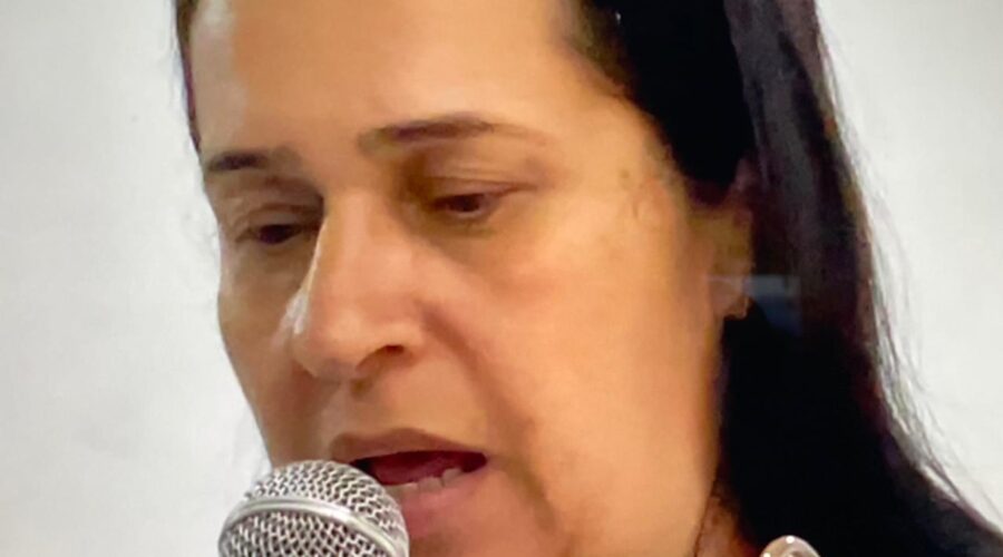 Celebração da Palavra: Diácono Márcio Rosa dos Santos. Ministra Extraordinária da Sagrada Comunhão. Coroinha Esther Portes Macedo. Acolhida Isabel dos Santos Souza Borges. Leitura Elizângela Martins Simas. Salmo 46 - O Senhor é o Grande Rei de Toda a Terra - Mestre Polêmico. Preces da Comunidade Natália Regina Silva de Assis. Igreja Nossa Senhora da Visitação, Bairro Tigüéra, Juiz de Fora, Minas Gerais/MG, Brasil. Registro de Capoeira Mestre Polêmico - Professor Doutor João Couto Teixeira. IMG_0590. 7,31 GB. 19h00. Sexta-feira, 30 de Maio de 2025. HD 1080p. MOV. Universidade Livre de Estudos Culturais da Capoeira - Universidade da Capoeira - UNICAPOEIRA, Instituto de Educação Socioambiental - IESAMBI, Associação de Capoeira - ASCA e Grupo de Capoeira MEIA LUA - Fundado Terça-feira, 29 de Maio de 1962. http://universidadedacapoeira.com/ Seja membro deste canal e ganhe benefícios: https://www.youtube.com/channel/UCE6HrA5Y_VZ4-hgw8FG13aw/join PIX - polemico72@hotmail.com