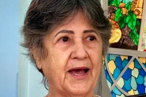 Celebração Eucarística à Apóstol@s da Oração ao Sagrado Coração de Jesus: Padre Guanair da Silva Santos. Acolhida Ministro Extraordinário da Sagrada Comunhão Paulo Roberto Pires. Primeira Leitura Maria Teresa Fonseca Aleixo. Salmo 22 - O Senhor é o Pastor que me Conduz; Não me Falta Coisa Alguma - Mestre Polêmico. Segunda Leitura Graça. Preces da Comunidade Natália Regina Silva de Assis. Pastoral da Música Abraão Rocha. Igreja Nossa Senhora Mãe de Deus, Bairro Nossa Senhora de Lourdes, Juiz de Fora, Minas Gerais/MG, Brasil. Registro de Capoeira Mestre Polêmico - Professor Doutor João Couto Teixeira. IMG_3798. 7,09 GB. 08h00. Sexta-feira, 27 de Junho de 2025. HD 1080p. MOV. Universidade Livre de Estudos Culturais da Capoeira - Universidade da Capoeira - UNICAPOEIRA, Instituto de Educação Socioambiental - IESAMBI, Associação de Capoeira - ASCA e Grupo de Capoeira MEIA LUA - Fundado Terça-feira, 29 de Maio de 1962. http://universidadedacapoeira.com/ Seja membro deste canal e ganhe benefícios: https://www.youtube.com/channel/UCE6HrA5Y_VZ4-hgw8FG13aw/join PIX - polemico72@hotmail.com
