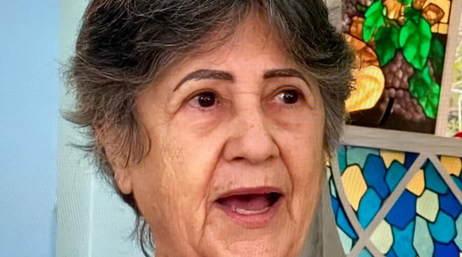 Celebração Eucarística à Apóstol@s da Oração ao Sagrado Coração de Jesus: Padre Guanair da Silva Santos. Acolhida Ministro Extraordinário da Sagrada Comunhão Paulo Roberto Pires. Primeira Leitura Maria Teresa Fonseca Aleixo. Salmo 22 - O Senhor é o Pastor que me Conduz; Não me Falta Coisa Alguma - Mestre Polêmico. Segunda Leitura Graça. Preces da Comunidade Natália Regina Silva de Assis. Pastoral da Música Abraão Rocha. Igreja Nossa Senhora Mãe de Deus, Bairro Nossa Senhora de Lourdes, Juiz de Fora, Minas Gerais/MG, Brasil. Registro de Capoeira Mestre Polêmico - Professor Doutor João Couto Teixeira. IMG_3798. 7,09 GB. 08h00. Sexta-feira, 27 de Junho de 2025. HD 1080p. MOV. Universidade Livre de Estudos Culturais da Capoeira - Universidade da Capoeira - UNICAPOEIRA, Instituto de Educação Socioambiental - IESAMBI, Associação de Capoeira - ASCA e Grupo de Capoeira MEIA LUA - Fundado Terça-feira, 29 de Maio de 1962. http://universidadedacapoeira.com/ Seja membro deste canal e ganhe benefícios: https://www.youtube.com/channel/UCE6HrA5Y_VZ4-hgw8FG13aw/join PIX - polemico72@hotmail.com