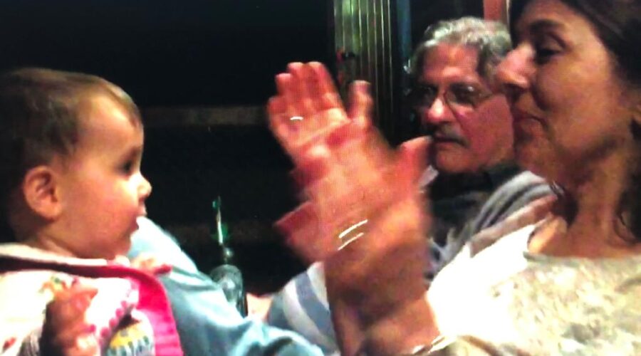 Godi - Diogo Pereira Lima: Aniversário. Ana Maria Couto Teixeira, Salete Libardoni, Jorge Martins Rodrigues e Amora Ferrari Lima. Brasília, Distrito Federal/DF, Brasil. Registro de Capoeira Mestre Polêmico - Professor João Couto Teixeira. IMG_3667. 242,6 MB. 20h09. 11 de julho de 2015.