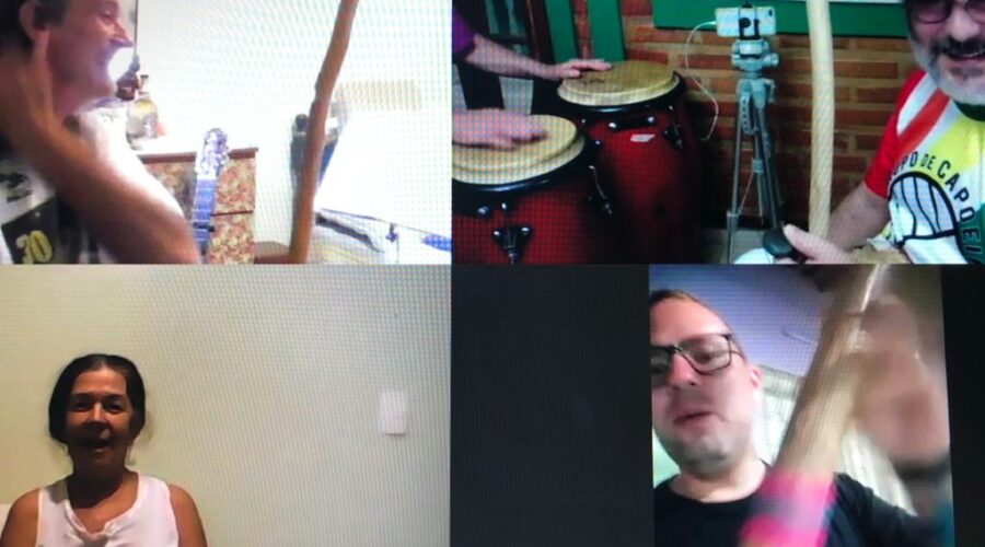 Universidade Livre de Estudos Culturais da Capoeira - Universidade da Capoeira - UNICAPOEIRA: Orquestra Harmônica de Berimbaus. Quinho - Henrique Couto Teixeira, Laura Cavalieri Bisio, Peter Faluhelyi e Mestre Galego - Rodrigo Miranda. Sala de Entrar, Tigüera 360, Juiz de Fora, Minas Gerais/MG, Brasil. Registro de Capoeira Mestre Polêmico - Professor João Couto Teixeira. 5,71 GB. 18h14. 23 de maio de 2020.