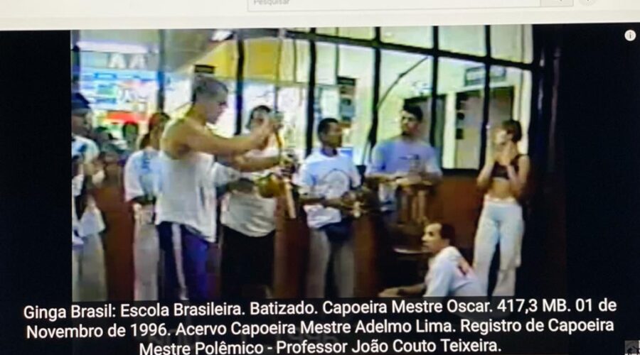 Ginga Brasil: Escola Brasileira. Batizado. Capoeira Mestre Oscar. 417,3 MB. Sexta-feira, 01 de Novembro de 1996. Acervo Capoeira Mestre Adelmo Pereira Lima. Registro de Capoeira Mestre Polêmico - Professor João Couto Teixeira.