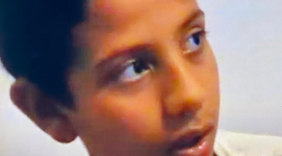 Universidade de Estudos Culturais da Capoeira - Universidade da Capoeira - UNICAPOEIRA e Instituto de Educação Socioambiental - IESAMBI: Almas - Futebol. Canavieiras, Bahia/BA, Brasil. Registro de Capoeira Dom Ivan Zacarias Guimarães Gobbo. 501,3 MB. 14h44. Terça-feira, 04 de maio de 2015.