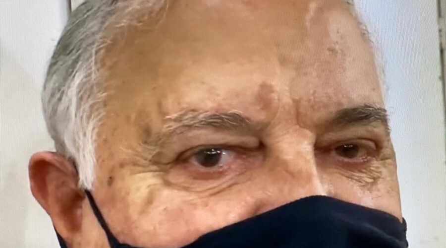 Universidade Livre de Estudos Culturais da Capoeira, Universidade da Capoeira, UNICAPOEIRA, Grupo de Capoeira Meia Lua - Fundado em 29 de maio de 1962, Instituto de Educação Socioambiental - IESAMBI, Dia da Capoeira, Capoeira Mestre Professor Eudes Santos Filho, Capoeira Mestre Haron Crisóstomo Castanon Mattos - Grupo Zabelê, Outorga de Títulos de Cidadãos Beneméritos aos Mestres, Capoeira Mestre Reynaldo Teixeira Alves, Capoeira Mestre Marco Aurélio de Moraes Barros, Capoeira Mestre Clóvis Natal Goneli, Capoeira Mestre Jô - João Mendes Batista Barbosa Filho, Câmara Municipal, Bairro Centro, Juiz de Fora, Minas Gerais/MG, Brasil, Registro de Capoeira Mestre Polêmico - Professor João Couto Teixeira, IMG_0852/3, 219.6 MB, 15h21, Quinta-feira - 30 de Setembro de 2021, HD 1080p