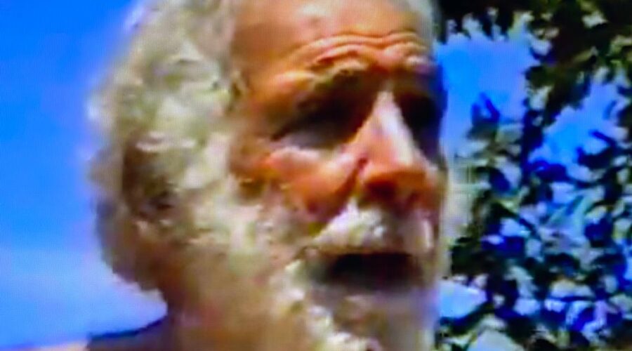 Jiu-Jitsu Ka Mestre Armando Wriedt, Sonja Wriedt e Amilka: Lições de Vida. Universidade Livre de Estudos Culturais da Capoeira - Universidade da Capoeira - UNICAPOEIRA. Instituto de Educação Socioambiental - IESAMBI. Associação de Capoeira do Distrito Federal - ASCA/DF. Grupo de Capoeira Meia Lua - Fundado em 29 de maio de 1962. Paranoá, Distrito Federal/DF, Brasil. Registro de Capoeira Mestres Dom Ivan Zacarias Guimarães Gobbo e Polêmico - Professor João Couto Teixeira. 962,6 MB. Segunda-feira, 01 de março de 2004. VTS_01_2. VOB.