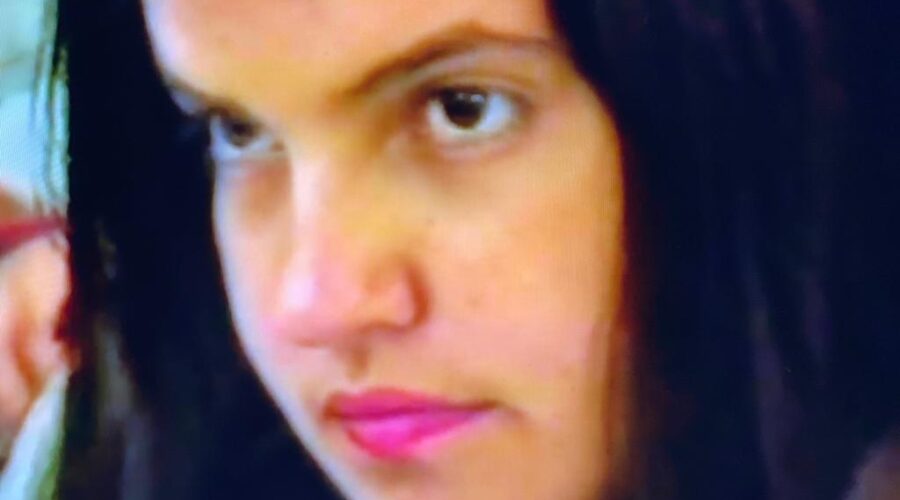 Medicina Animal Jardim Zoológico: Primeira Semana de Arte, Cultura e Meio Ambiente - I SACMA. Universidade Livre de Estudos Culturais da Capoeira - Universidade da Capoeira - UNICAPOEIRA e Instituto de Educação Socioambiental - IESAMBI. Centro de Ensino Médio Elefante Branco - CEMEB, Sindicato dos Professores - SINPRO, Setor de Provimento e Produção - SEPRO, Núcleo de Teleeducação - NUTEL, Centro de Recursos Tecnológicos - CRT, Secretaria de Estado de Educação - SEE, Brasília, Distrito Federal/DF, Brasil. Registros de Professora Mara - Português, José Luiz Gonçalves, Capoeira Mestre Polêmico - Professor João Couto Teixeira, Professor Peter Faluhelyi e Professor Gustavo Dourado. 336,8 MB. Terça-feira, 05 a 07 de Outubro de 1993.