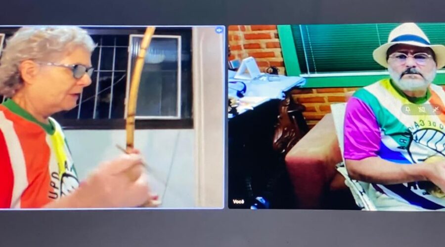 Orquestra Harmônica de Berimbaus: Universidade Livre de Estudos Culturais da Capoeira - Universidade da Capoeira - UNICAPOEIRA, Grupo de Capoeira Meia Lua - Fundado em 29 de maio de 1962 e Instituto de Educação Socioambiental - IESAMBI. Berimbaus Compartilhando Segmentos do Toque - Nova Perspectiva. Baião. Dia Municipal da Capoeira. Bella - Maria Isabel Melotti Xible. Sala de Entrar, Tigüera 360, Juiz de Fora, Minas Gerais/MG, Brasil. Registro de Capoeira Mestre Polêmico - Professor João Couto Teixeira. IMG_5423. 4,33 GB. 19h35. Quinta-feira, 30 de Setembro de 2021.