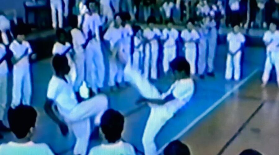 Universidade Livre de Estudos Culturais da Capoeira - Universidade da Capoeira - UNICAPOEIRA, Instituto de Educação Socioambiental - IESAMBI e Grupo de Capoeira Meia Lua - Fundado em 29 de Maio de 1962. Mestres José Pasquini e Alexandre José Ribeiro de Amorim. Clube Bom Pastor, Juiz de Fora, Minas Gerais/MG, Brasil. 933,3 MB.