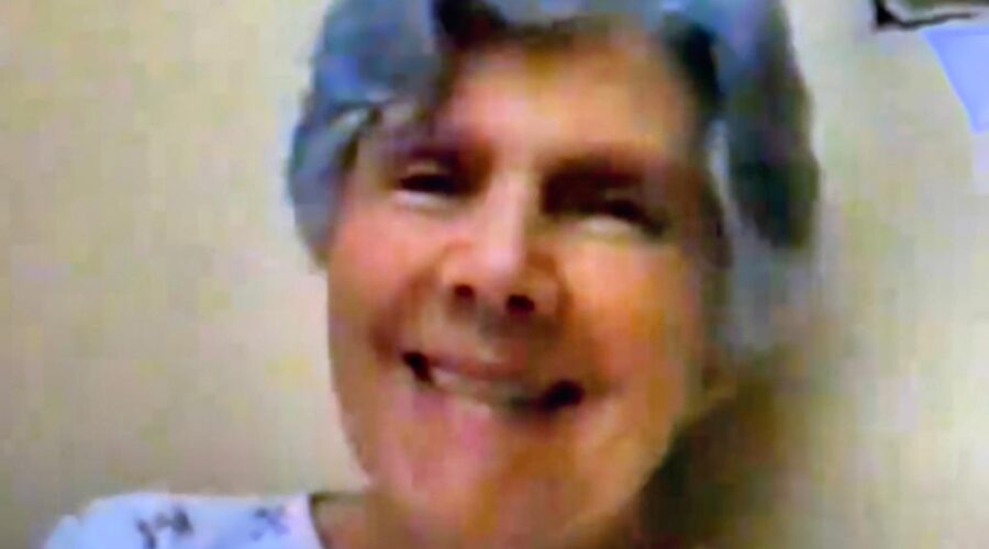 Universidade Livre de Estudos Culturais da Capoeira - Universidade da Capoeira - UNICAPOEIRA, Instituto de Educação Socioambiental - IESAMBI, Grupo de Capoeira Meia Lua - Fundado em 29 de Maio de 1962 e Associação de Capoeira - ASCA. Célia Couto Teixeira, Mestre Polêmico - Professor João Couto Teixeira, Henrique Couto Teixeira. Bom Pastor e Matriz Passos e Tigüera 49, Juiz de Fora, Minas Gerais/MG, Brasil. Registro de Capoeira Mestre Polêmico - Professor João Couto Teixeira. 12,53 GB. Domingo, 22 de Outubro de 2000. HD 1080p.