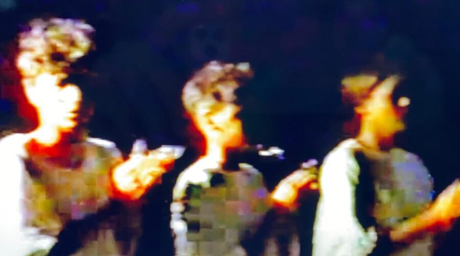 Universidade Livre de Estudos Culturais da Capoeira - Universidade da Capoeira - UNICAPOEIRA, Instituto de Educação Socioambiental - IESAMBI, Grupo de Capoeira Meia Lua na Escola - Fundado em 29 de Maio de 1962 e Associação de Capoeira - ASCA. Mestres Polêmico - Professor João Couto Teixeira, Bom Menino - Aluizio de Melo Cavalcanti Júnior, André Teixeira Reis e Onça - Fábio Moreira. Centro de Ensino Médio Asa Norte - CEMAN, Secretaria de Estado de Educação - SEE, Brasília, Distrito Federal/DF, Brasil. Registros de Euro, Capoeiras Professora Lua Bonita - Ana Cláudia Sousa Vieira, Mestres Polêmico - Professor João Couto Teixeira e Bom Menino - Aluizio de Melo Cavalcanti Júnior. 2,92 GB. Quinta-feira, 22 de Maio de 19977.