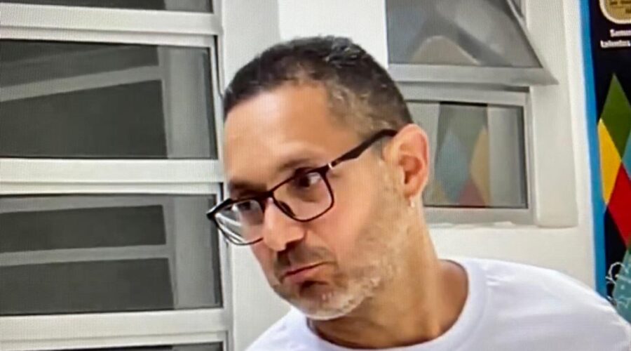 Universidade Livre de Estudos Culturais da Capoeira - Universidade da Capoeira - UNICAPOEIRA, Instituto de Educação Socioambiental - IESAMBI, Grupo de Capoeira Meia Lua na Escola - Fundado em 29 de Maio de 1962 e Associação de Capoeira - ASCA. Associação Capoeira Movimentos - 40 Anos. Mestre Eduardo Storti. Itanhaém, São Paulo/SP, Brasil. Registro de Capoeira Mestre Polêmico - Professor João Couto Teixeira. IMG_6898. 3,98 GB. 14h15. Sábado, 22 de Outubro de 2022. #AssociacaoCapoeiraMovimentos40Anos #CapoeiraMestreFabioParada #CapoeiraMestreEduardoStorti #CapoeiraMestreNiltonRibasMartinsJunior #CapoeiraMestreMarceloCunha #CapoeiraMestreMarcioSantos #CapoeiraMestreEliasFonseca #CapoeiraMestreBolhaMarceloAlmeida #CapoeiraMestreBistecaJoséLuizDaConceiçãoFrancisco #CapoeiraMestreGogoDeOuroRogerioFonseca #CapoeiraMestreJeffersonGomesNogueira #CapoeiraMestreFlexaRenatoPereiraGonçalves #CapoeiraMestreChinaEdmilsonSilva #CapoeiraMeestreBomSorrisoAndre #CapoeiraMestreGiloÂngeloFornazier #CapoeiraMestreCesarAugustoBarrosDosSantos #CapoeiraMestreAlexsandroDeRezendeCarvalho