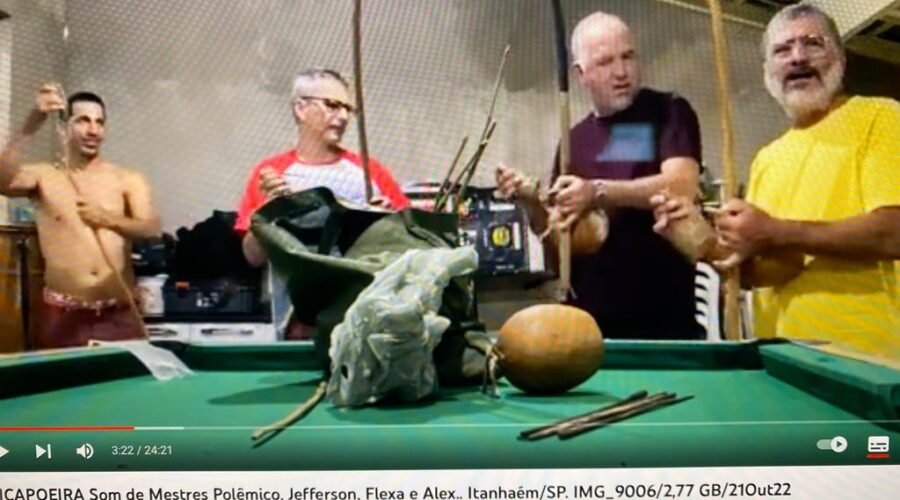 Universidade Livre de Estudos Culturais da Capoeira - Universidade da Capoeira - UNICAPOEIRA, Instituto de Educação Socioambiental - IESAMBI, Grupo de Capoeira Meia Lua na Escola - Fundado em 29 de Maio de 1962 e Associação de Capoeira - ASCA. Mestre Fábio Parada e Diretoria - 40 Anos da Associação Movimentos. Som de Mestres Polêmico, Doutor Jefferson Gomes Nogueira, Flexa - Renato Pereira Gonçalves e Alexsandro de Rezende Carvalho. Itanhaém, São Paulo/SP, Brasil. Registro de Capoeira Mestre Polêmico - Professor João Couto Teixeira. IMG_9006. 2,77 GB. 19h47. Sexta-feira, 21 de Outubro de 2022. #AssociacaoCapoeiraMovimentos40Anos #CapoeiraMestreFabioParada #CapoeiraMestreEduardoStorti #CapoeiraMestreNiltonRibasMartinsJunior #CapoeiraMestreMarceloCunha #CapoeiraMestreMarcioSantos #CapoeiraMestreEliasFonseca #CapoeiraMestreBolhaMarceloAlmeida #CapoeiraMestreBistecaJoséLuizDaConceiçãoFrancisco #CapoeiraMestreGogoDeOuroRogerioFonseca #CapoeiraMestreJeffersonGomesNogueira #CapoeiraMestreFlexaRenatoPereiraGonçalves #CapoeiraMestreChinaEdmilsonSilva #CapoeiraMeestreBomSorrisoAndre #CapoeiraMestreGiloÂngeloFornazier #CapoeiraMestreCesarAugustoBarrosDosSantos #CapoeiraMestreAlexsandroDeRezendeCarvalho