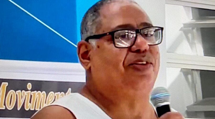 Universidade Livre de Estudos Culturais da Capoeira - Universidade da Capoeira - UNICAPOEIRA, Instituto de Educação Socioambiental - IESAMBI, Grupo de Capoeira Meia Lua na Escola - Fundado em 29 de Maio de 1962 e Associação de Capoeira - ASCA. Mestre Gogó de Ouro - Rogério Fonseca. Itanhaém, São Paulo/SP, Brasil. Registro de Capoeira Mestre Polêmico - Professor João Couto Teixeira. IMG_6898. 2,15 GB. 14h15. Sábado, 22 de Outubro de 2022. #CapoeiraMestreFabioParada #CapoeiraMestreEduardoStorti #CapoeiraMestreNiltonRibasMartinsJunior #CapoeiraMestreMarceloCunha #CapoeiraMestreMarcioSantos #CapoeiraMestreEliasFonseca #CapoeiraMestreBolhaMarceloAlmeida #CapoeiraMestreBistecaJoséLuizDaConceiçãoFrancisco #CapoeiraMestreGogoDeOuroRogerioFonseca #CapoeiraMestreJeffersonGomesNogueira #CapoeiraMestreFlexaRenatoPereiraGonçalves #CapoeiraMestreChinaEdmilsonSilva #CapoeiraMeestreBomSorrisoAndre #CapoeiraMestreGiloÂngeloFornazier #CapoeiraMestreCesarAugustoBarrosDosSantos #CapoeiraMestreAlexsandroDeRezendeCarvalho