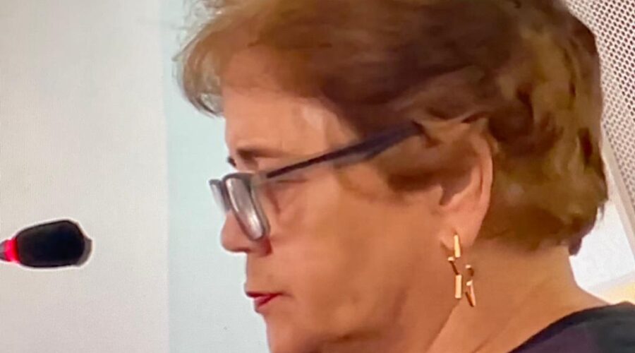 Universidade Livre de Estudos Culturais da Capoeira - Universidade da Capoeira - UNICAPOEIRA, Instituto de Educação Socioambiental - IESAMBI, Associação de Capoeira - ASCA e Grupo de Capoeira MEIA LUA - Fundado na Terça-feira, 29 de Maio de 1962. Celebração Eucarística. Padre João Francisco Batista daSilva. Diácono Márcio Rosa dos Santos. Igreja Nossa Senhora Mãe de Deus, Bairro Nossa Senhora de Lourdes, Juiz de Fora, Minas Gerais/MG, Brasil. Registro de Capoeira Mestre Polêmico - Professor João Couto Teixeira. IMG_7865. 7,36 GB. 08h00. Domingo, 05 de Fevereiro de 2023. HD 1080p.