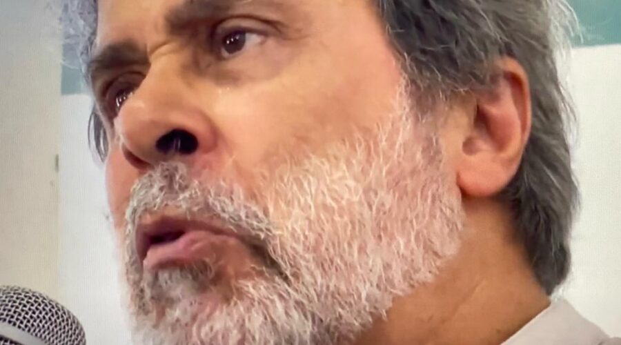 Apostolado da Oração. Reunião. Forania Nossa Senhora Mãe de Deus. Celebração Eucarística Padres Laureandro Lima da Silva e Carlos Augusto Alves dos Santos. Palestras de Faustino Luiz Couto Teixeira e Rogério. Dinâmica de Marialú. Igreja São Judas Tadeu, Bairro Vila Furtado de Meneses, Juiz de Fora, Minas Gerais/MG, Brasil. Registro de Capoeira Mestre Polêmico - Professor João Couto Teixeira. IMG_8087. 43,46 GB. 07h42. Domingo, 05 de Março de 2023. HD 1080p. Universidade Livre de Estudos Culturais da Capoeira - Universidade da Capoeira - UNICAPOEIRA, Instituto de Educação Socioambiental - IESAMBI, Associação de Capoeira - ASCA e Grupo de Capoeira MEIA LUA - Fundado na Terça-feira, 29 de Maio de 1962.