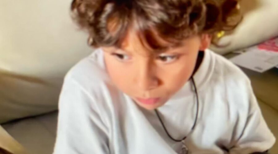 Caio de Souza Irsigler. Sontetizando. Sala de Entrar, Juiz de Fora, Minas Gerais/MG, Brasil. Registro de Capoeira Mestre Polêmico - Professor João Couto Teixeira. IMG_8681. 403,5 GB. 16h230. Quinta-feira, 22 de Junho de 2023. HD 1080p. Universidade Livre de Estudos Culturais da Capoeira - Universidade da Capoeira - UNICAPOEIRA, Instituto de Educação Socioambiental - IESAMBI, Associação de Capoeira - ASCA e Grupo de Capoeira MEIA LUA - Fundado Terça-feira, 29 de Maio de 1962. Seja membro deste canal e ganhe benefícios: https://www.youtube.com/channel/UCE6HrA5Y_VZ4-hgw8FG13aw/join