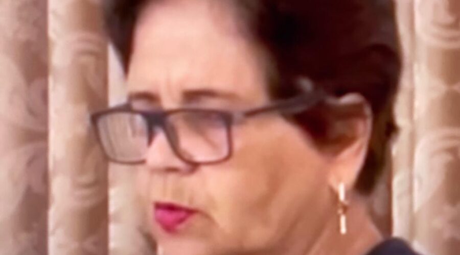 Celebração Eucarística. Padre João Francisco Batista da Silva. Igreja Nossa Senhora Mãe de Deus, Bairro Nossa Senhora de Lourdes, Juiz de Fora, Minas Gerais/MG, Brasil. Registro de Capoeira Mestre Polêmico - Professor João Couto Teixeira. IMG_8428. 8,29 GB. 08h00. Domingo, 30 de Abril de 2023. HD 1080p. Universidade Livre de Estudos Culturais da Capoeira - Universidade da Capoeira - UNICAPOEIRA, Instituto de Educação Socioambiental - IESAMBI, Associação de Capoeira - ASCA e Grupo de Capoeira MEIA LUA - Fundado Terça-feira, 29 de Maio de 1962.