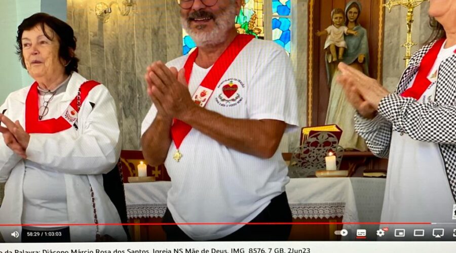Celebração da Palavra. Apóstol@s da Oração ao Sagrado Coração de Jesus. Diácono Márcio Rosa dos Santos. Ministras Extraordinárias da Sagrada Comunhão Maria Helena F. Costa e Maria Angélica A. de Moraes Tavares. Leitura e Salmo 149 - O Senhor Ama Seu Povo de Verdade - Mestre Polêmico. Igreja Nossa Senhora Mãe de Deus, Bairro Nossa Senhora de Lourdes, Juiz de Fora, Minas Gerais/MG, Brasil. Registro de Capoeira Mestre Polêmico - Professor João Couto Teixeira. IMG_8576. 7,16 GB. 15h00. Sexta-feira, 02 de Junho de 2023. HD 1080p. Universidade Livre de Estudos Culturais da Capoeira - Universidade da Capoeira - UNICAPOEIRA, Instituto de Educação Socioambiental - IESAMBI, Associação de Capoeira - ASCA e Grupo de Capoeira MEIA LUA - Fundado Terça-feira, 29 de Maio de 1962.