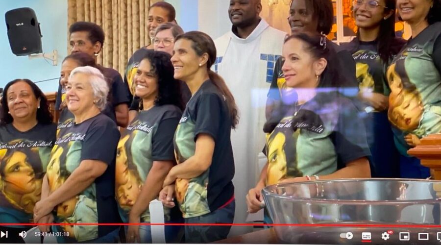 Celebração Eucarística - Nono Dia da Trezena a Nossa Senhora de Fátima. Padre João Francisco Batista da Silva. Ministr@s Extraordinári@s da Sagrada Comunhão Ana Venâncio e Amaro Azevedo. Igreja Nossa Senhora Mãe de Deus, Bairro Nossa Senhora de Lourdes, Juiz de Fora, Minas Gerais/MG, Brasil. Registro de Capoeira Mestre Polêmico - Professor João Couto Teixeira. IMG_8490. 6,96 GB. 19h30. Terça-feira, 09 de Maio de 2023. HD 1080p. Universidade Livre de Estudos Culturais da Capoeira - Universidade da Capoeira - UNICAPOEIRA, Instituto de Educação Socioambiental - IESAMBI, Associação de Capoeira - ASCA e Grupo de Capoeira MEIA LUA - Fundado Terça-feira, 29 de Maio de 1962.