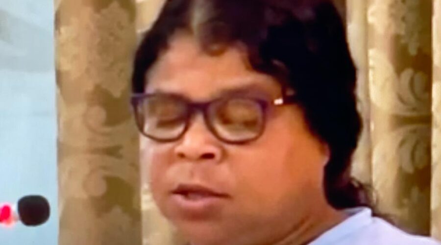 Celebração Eucarística. Quinto dia da Trezena de Nossa Senhora de Fátima. Padre João Francisco Batista da Silva. Igreja Nossa Senhora Mãe de Deus, Bairro Nossa Senhora de Lourdes, Juiz de Fora, Minas Gerais/MG, Brasil. Registro de Capoeira Mestre Polêmico - Professor João Couto Teixeira. IMG_8472. 7,38 GB. 19h30. Sexta-feira, 05 de Maio de 2023. HD 1080p. Universidade Livre de Estudos Culturais da Capoeira - Universidade da Capoeira - UNICAPOEIRA, Instituto de Educação Socioambiental - IESAMBI, Associação de Capoeira - ASCA e Grupo de Capoeira MEIA LUA - Fundado Terça-feira, 29 de Maio de 1962.