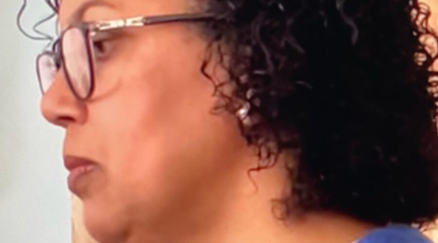 Celebração Eucarística. Padre Luiz Carlos Vitório. Diácono Márcio Rosa dos Santos. Ministr@s Extraordinári@s da Sagrada Comunhão Amaro Azevedo e Cláudia Cristina Lessa Duarte. Acolhida e Preces da Comunidade Ana. Música Sidney. Igreja Nossa Senhora Mãe de Deus, Bairro Nossa Senhora de Lourdes, Juiz de Fora, Minas Gerais/MG, Brasil. Registro de Capoeira Mestre Polêmico - Professor João Couto Teixeira. IMG_8856. 5,05 GB. 08h00. Domingo, 06 de Agosto de 2023. HD 1080p. Universidade Livre de Estudos Culturais da Capoeira - Universidade da Capoeira - UNICAPOEIRA, Instituto de Educação Socioambiental - IESAMBI, Associação de Capoeira - ASCA e Grupo de Capoeira MEIA LUA - Fundado Terça-feira, 29 de Maio de 1962. Seja membro deste canal e ganhe benefícios: https://www.youtube.com/channel/UCE6HrA5Y_VZ4-hgw8FG13aw/join