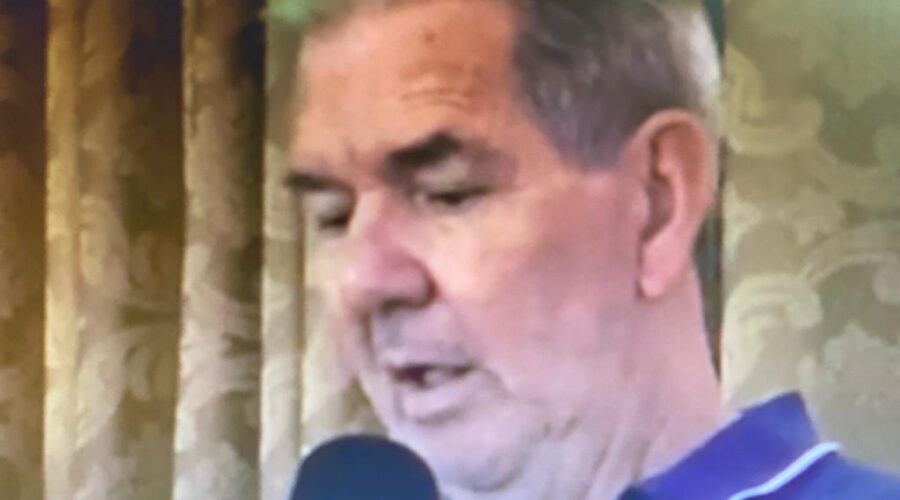 Celebração Eucarística. Padre Luiz Carlos Vitório. Ministra Extraordinária da Sagrada Comunhão Maria Inês. Leitura Ministro Extraordinário da Sagrada Comunhão Paulo Roberto Pires. Salmo 78 - Por Vosso Nome e Vossa Glória, Libertai-nos, Ó Senhor! - Mestre Polêmico. Igreja Nossa Senhora Mãe de Deus, Bairro Nossa Senhora de Lourdes, Juiz de Fora, Minas Gerais/MG, Brasil. Registro de Capoeira Mestre Polêmico - Professor João Couto Teixeira. IMG_3162. 4,26 GB. 07h00. Sexta-feira, 06 de Outubro de 2023. Universidade Livre de Estudos Culturais da Capoeira - Universidade da Capoeira - UNICAPOEIRA, Instituto de Educação Socioambiental - IESAMBI, Associação de Capoeira - ASCA e Grupo de Capoeira MEIA LUA - Fundado na Terça-feira, 29 de Maio de 1962. Seja membro deste canal e ganhe benefícios: https://www.youtube.com/channel/UCE6HrA5Y_VZ4-hgw8FG13aw/join