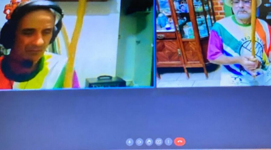 Mestre Mandingueiro - Peter Faluhelyi. Angola Escaneada e Toques Acoplados em Velocidade Duplicada. Sala de Entrar, Tigüéra 360, Juiz de Fora, Minas Gerais/MG, Brasil. Registro de Capoeira Mestre Polêmico - Professor João Couto Teixeira. IMG_7151. 3,67 GB. 14h44. Sábado, 12 de Novembro de 2022. HD 1080p. Universidade Livre de Estudos Culturais da Capoeira - Universidade da Capoeira - UNICAPOEIRA, Instituto de Educação Socioambiental - IESAMBI, Associação de Capoeira - ASCA e Grupo de Capoeira MEIA LUA - Fundado Terça-feira, 29 de Maio de 1962. Orquestra Harmônica de Berimbaus. Berimbaus - Toques e Cantos com Diferentes Afinações, Simples e Dobrados, segundo ensinamentos dos Mestres Marco Aurélio de Moraes Barros (in Memoriam) e Reynaldo Teixeira Alves, do Grupo MEIA LUA, adaptados por Mestre Polêmico. Seja membro deste canal e ganhe benefícios: https://www.youtube.com/channel/UCE6HrA5Y_VZ4-hgw8FG13aw/join