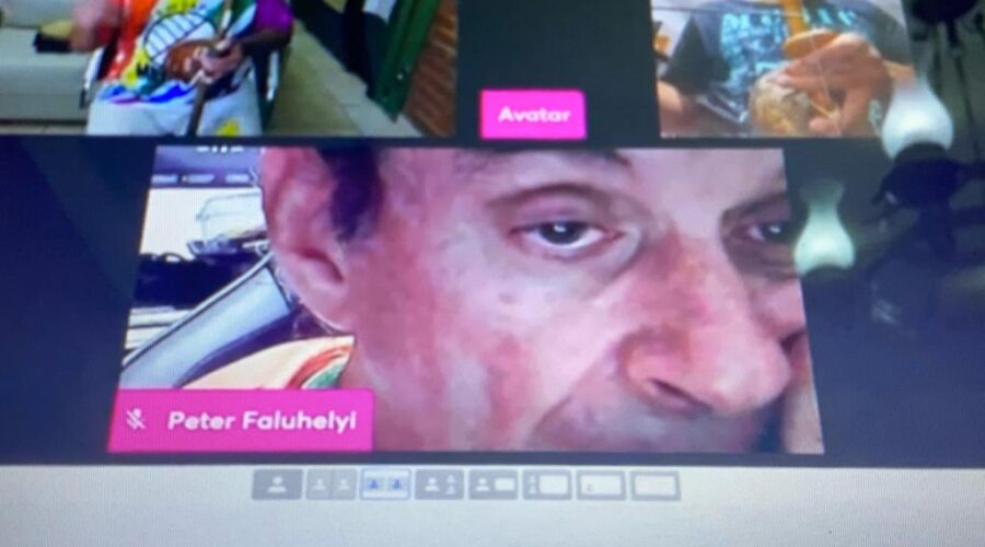 Mestres Avatar - Giovanni Diomedson de Andrade e Mandingueiro - Peter Faluhelyi. Amazonas, São Bento Pequeno e Angola. Sala de Entrar, Tigüéra 360, Juiz de Fora, Minas Gerais/MG, Brasil. Registro de Capoeira Mestre Polêmico - Professor João Couto Teixeira. IMG_9128. 8,35 GB. 20h29. Segunda-feira, 16 de Outubro de 2023. HD 1080p. Universidade Livre de Estudos Culturais da Capoeira - Universidade da Capoeira - UNICAPOEIRA, Instituto de Educação Socioambiental - IESAMBI, Associação de Capoeira - ASCA e Grupo de Capoeira MEIA LUA - Fundado Terça-feira, 29 de Maio de 1962. Orquestra Harmônica de Berimbaus. Berimbaus - Toques e Cantos com Diferentes Afinações, Simples e Dobrados, segundo ensinamentos dos Mestres Marco Aurélio de Moraes Barros (in Memoriam) e Reynaldo Teixeira Alves, do Grupo MEIA LUA, adaptados por Mestre Polêmico. Seja membro deste canal e ganhe benefícios: https://www.youtube.com/channel/UCE6HrA5Y_VZ4-hgw8FG13aw/join