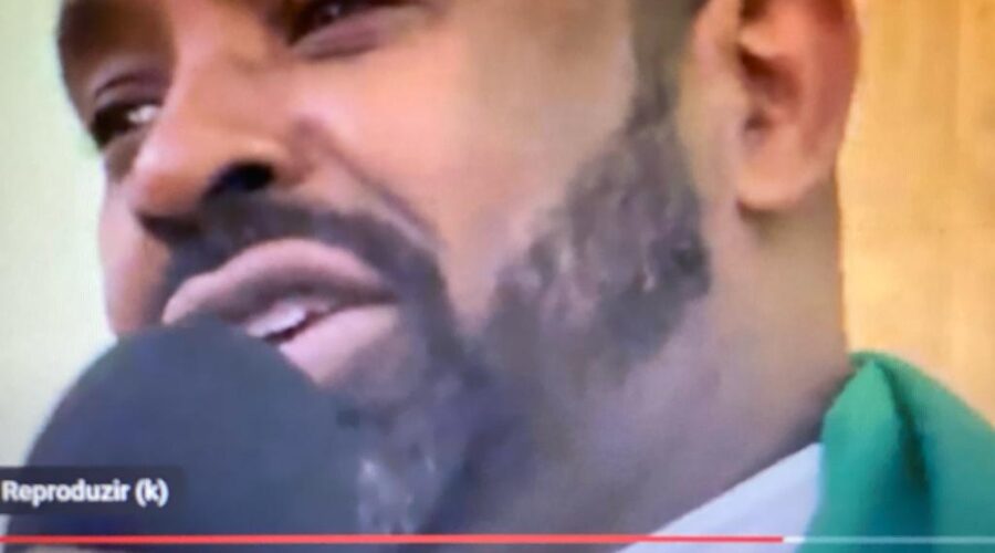 Celebração Eucarística. Padre Luiz Carlos Vitório. Diácono Márcio Rosa dos Santos. Ministro Extraordinário da Sagrada Comunhão Amaro Azevedo. Acolhimento e Preces da Comunidade Marlí. Igreja Nossa Senhora Mãe de Deus, Bairro Nossa Senhora de Lourdes, Juiz de Fora, Minas Gerais/MG, Brasil. Registro de Capoeira Mestre Polêmico - Professor João Couto Teixeira. IMG_8952. 8,27 GB. 08h00. Domingo, 27 de Agosto de 2023. HD 1080p. Universidade Livre de Estudos Culturais da Capoeira - Universidade da Capoeira - UNICAPOEIRA, Instituto de Educação Socioambiental - IESAMBI, Associação de Capoeira - ASCA e Grupo de Capoeira MEIA LUA - Fundado Terça-feira, 29 de Maio de 1962. Seja membro deste canal e ganhe benefícios: https://www.youtube.com/channel/UCE6HrA5Y_VZ4-hgw8FG13aw/join