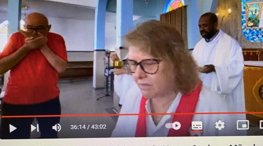 Celebração Eucarística. Padre Luiz Carlos Vitório. Ministra Extraordinária da Sagrada Comunhão Maria Angélica A. de Moraes Tavares. Acolhida e Preces da Comunidade Graça. Leitura Salete Libardoni. Salmo 78 - Por Vosso Nome e Vossa Glória, Libertai-nos, Ó Senhor! - Mestre Polêmico. Igreja Nossa Senhora Mãe de Deus, Bairro Nossa Senhora de Lourdes, Juiz de Fora, Minas Gerais/MG, Brasil. Registro de Capoeira Mestre Polêmico - Professor João Couto Teixeira. IMG_9086. 4,88 GB. 15h00. Sexta-feira, 06 de Outubro de 2023. Universidade Livre de Estudos Culturais da Capoeira - Universidade da Capoeira - UNICAPOEIRA, Instituto de Educação Socioambiental - IESAMBI, Associação de Capoeira - ASCA e Grupo de Capoeira MEIA LUA - Fundado Terça-feira, 29 de Maio de 1962. Seja membro deste canal e ganhe benefícios: https://www.youtube.com/channel/UCE6HrA5Y_VZ4-hgw8FG13aw/join