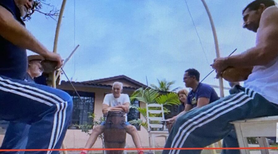 Mestre Fábio Parada. Associação Capoeira Movimentos - 41 Anos. Som no Sítio. Itanhaém, São Paulo/SP, Brasil. Registro de Capoeira Mestre Polêmico - Professor João Couto Teixeira. IMG_3472. 6,25 GB. 15h32. Domingo, 15 de Outubro de 2023. HD 1080. #CapoeiraMestreFabioParada #CapoeiraMestreEduardoStorti #CapoeiraMestreNiltonRibasMartinsJunior #CapoeiraMestreMarcioSantos #CapoeiraMestreEliasFonseca #CapoeiraMestreGogoDeOuroRogerioFonseca #CapoeiraMestraKatia #CapoeiraMestreBerimbauErivaldodeAndradeGomes #CapoeiraMestreDinho #CapoeiraMestreIdilio #CapoeiraMestreCartaoNesonJunior #CapoeiraContramestreJeffersonGomesNogueira #CapoeiraContramestreFlexaRenatoPereiraGonçalves #CapoeiraContramestreCascataSilvaPereira #CapoeiraContramestraAna #CapoeiraContramestraJennifer #CapoeiraEstagiarioAlan #CapoeiraMonitoraSelma #CapoeiraProfessorMagno #CapoeiraProfessorLucky (in memorian) Universidade Livre de Estudos Culturais da Capoeira - Universidade da Capoeira - UNICAPOEIRA, Instituto de Educação Socioambiental - IESAMBI, Associação de Capoeira - ASCA e Grupo de Capoeira MEIA LUA na Escola - Fundado Terça-feira, 29 de Maio de 1962. Seja membro deste canal e ganhe benefícios: https://www.youtube.com/channel/UCE6HrA5Y_VZ4-hgw8FG13aw/join