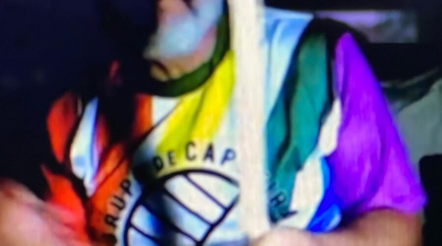 Berimbau Solo. Revisão de Toques. Mestre Polêmico. Quarto de Dentro, São Lourenço do Oeste, Santa Catarina/SC, Brasil. Registro de Capoeira Mestre Polêmico - Professor João Couto Teixeira. IMG_6720. 1,54 GB. 19h38. Quinta-feira, 04 de Janeiro de 2024. MOV. Universidade Livre de Estudos Culturais da Capoeira - Universidade da Capoeira - UNICAPOEIRA, Instituto de Educação Socioambiental - IESAMBI, Associação de Capoeira - ASCA e Grupo de Capoeira MEIA LUA - Fundado Terça-feira, 29 de Maio de 1962. Orquestra Harmônica de Berimbaus. Seja membro deste canal e ganhe benefícios: https://www.youtube.com/channel/UCE6HrA5Y_VZ4-hgw8FG13aw/join