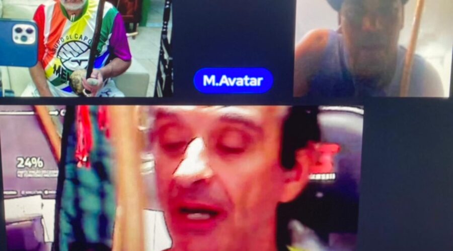 Berimbaus: Toques de Iúna Mandingueira e Amazonas. Mestr@s Polêmico, Avatar - Giovanni Diomedson de Andrade e Mandingueiro - Peter Faluhelyi. Sala de Entrar, Tigüéra 360, Juiz de Fora, Minas Gerais/MG, Brasil. Registro de Capoeira Mestre Polêmico - Professor Doutor João Couto Teixeira. IMG_9713. 1,54 GB. 20h34. Segunda-feira, 06 de Maio de 2024. HD 1080p. MOV. Universidade Livre de Estudos Culturais da Capoeira - Universidade da Capoeira - UNICAPOEIRA, Instituto de Educação Socioambiental - IESAMBI, Associação de Capoeira - ASCA e Grupo de Capoeira MEIA LUA - Fundado Terça-feira, 29 de Maio de 1962. Orquestra Harmônica de Berimbaus. Seja membro deste canal e ganhe benefícios: https://www.youtube.com/channel/UCE6HrA5Y_VZ4-hgw8FG13aw/join