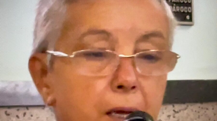 Celebração Eucarística: Padre Luiz Carlos Vitório. Ministra Extraordinária da Sagrada Comunhão Ana Venâncio. Acolhida Nilcéia. Leitura Valéria. Salmo 46 - O Senhor é o Grande Rei de Toda a Terra - Mestre Polêmico. Igreja Nossa Senhora Mãe de Deus, Bairro Nossa Senhora de Lourdes, Juiz de Fora, Minas Gerais/MG, Brasil. Registro de Capoeira Mestre Polêmico - Professor Doutor João Couto Teixeira. IMG_9718. 3,16 GB. 07h00. Sexta-feira, 10 de Maio de 2024. HD 1080p. MOV. Universidade Livre de Estudos Culturais da Capoeira - Universidade da Capoeira - UNICAPOEIRA, Instituto de Educação Socioambiental - IESAMBI, Associação de Capoeira - ASCA e Grupo de Capoeira MEIA LUA - Fundado Terça-feira, 29 de Maio de 1962. Seja membro deste canal e ganhe benefícios: https://www.youtube.com/channel/UCE6HrA5Y_VZ4-hgw8FG13aw/join