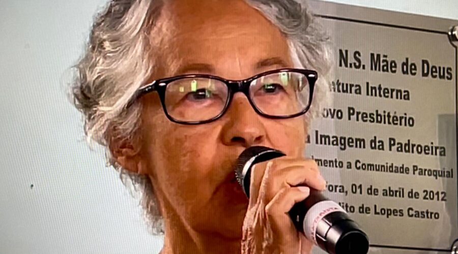 Celebração Eucarística: Padre Luiz Carlos Vitório. Diácono Márcio Rosa dos Santos. Ministros Extraordinários da Sagrada Comunhão Amaro Azevedo e Moreco. Acolhida e Preces da Comunidade Ministra Estraordinária da Sagrada Comunhão Ana Venâncio. Pastoral da Música Antônio Reis, Isabel, Léo e Capoeira Mestre Avatar - Giovanni Diomedson de Andrade. Igreja Nossa Senhora Mãe de Deus, Bairro Nossa Senhora de Lourdes, Juiz de Fora, Minas Gerais/MG, Brasil. Registro de Capoeira Mestre Polêmico - Professor Doutor João Couto Teixeira. IMG_9712. 8,67 GB. 08h00. Domingo, 05 de Maio de 2024. HD 1080p. MOV. Universidade Livre de Estudos Culturais da Capoeira - Universidade da Capoeira - UNICAPOEIRA, Instituto de Educação Socioambiental - IESAMBI, Associação de Capoeira - ASCA e Grupo de Capoeira MEIA LUA - Fundado Terça-feira, 29 de Maio de 1962. Seja membro deste canal e ganhe benefícios: https://www.youtube.com/channel/UCE6HrA5Y_VZ4-hgw8FG13aw/join