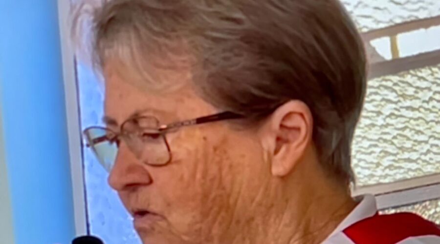 Celebração Eucarística: Padre Luiz Carlos Vitório. Diácono Márcio Rosa dos Santos. Ministr@s Extraordinári@s da Sagrada Comunhão Amaro Azevedo e Rosenei Freitas Ferreira Fonseca. Primeira Leitura Natália Regina Silva de Assis. Salmo 33 - Provai e Vede Quão Suave é o Senhor - Maria Egídia da S. Souza. Segunda Leitura Ministra Extraordinária da Sagrada Comunhão Cláudia Cristina Lessa Duarte. Pastoral da Música Ministro Extraordinário da Sagrada Comunhão Antônio Reis, Mestres Polêmico, Avatar - Giovanni Diomedson de Andrade e Leonardo Torres. Igreja Nossa Senhora Mãe de Deus, Bairro Nossa Senhora de Lourdes, Juiz de Fora, Minas Gerais/MG, Brasil. Registro de Capoeira Mestre Polêmico - Professor Doutor João Couto Teixeira. IMG_9948. 9,06 GB. 08h00. Domingo, 11 de Agosto de 2024. HD 1080p. MOV. Universidade Livre de Estudos Culturais da Capoeira - Universidade da Capoeira - UNICAPOEIRA, Instituto de Educação Socioambiental - IESAMBI, Associação de Capoeira - ASCA e Grupo de Capoeira MEIA LUA - Fundado Terça-feira, 29 de Maio de 1962. Seja membro deste canal e ganhe benefícios: https://www.youtube.com/channel/UCE6HrA5Y_VZ4-hgw8FG13aw/join PIX - polemico72@hotmail.com