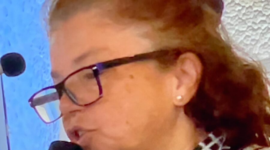 Celebração Eucarística: Padre Luiz Carlos Vitório. Ministra Extraordinária da Sagrada Comunhão Maria Inês. Salmo Is 12 - Acalmou-se a Vossa Ira e Enfim Me Consolastes - Mestre Polêmico. Preces da Comunidade Natália Regina Silva de Assis. Igreja Nossa Senhora Mãe de Deus, Bairro Nossa Senhora de Lourdes, Juiz de Fora, Minas Gerais/MG, Brasil. Registro de Capoeira Mestre Polêmico - Professor Doutor João Couto Teixeira. IMG_9988. 4,36 GB. 07h00. Sexta-feira, 16 de Agosto de 2024. HD 1080p. MOV. Universidade Livre de Estudos Culturais da Capoeira - Universidade da Capoeira - UNICAPOEIRA, Instituto de Educação Socioambiental - IESAMBI, Associação de Capoeira - ASCA e Grupo de Capoeira MEIA LUA - Fundado Terça-feira, 29 de Maio de 1962. Seja membro deste canal e ganhe benefícios: https://www.youtube.com/channel/UCE6HrA5Y_VZ4-hgw8FG13aw/join PIX - polemico72@hotmail.com