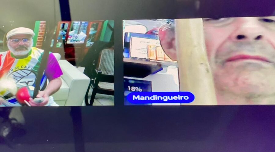 Toque Angola e Universidade Capoeira. Mestres Polêmico, Mandingueiro - Peter Faluhelyi. Sala de Entrar, Tigüéra 360, Juiz de Fora, Minas Gerais/MG, Brasil. Registro de Capoeira Mestre Polêmico - Professor Doutor João Couto Teixeira. IMG_0020. 422,7 MB. 20h30. Segunda-feira, 02 de Setembro de 2024. HD 1080p. MOV. Universidade Livre de Estudos Culturais da Capoeira - Universidade da Capoeira - UNICAPOEIRA, Instituto de Educação Socioambiental - IESAMBI, Associação de Capoeira - ASCA e Grupo de Capoeira MEIA LUA - Fundado Terça-feira, 29 de Maio de 1962. Orquestra Harmônica de Berimbaus. Seja membro deste canal e ganhe benefícios: https://www.youtube.com/channel/UCE6HrA5Y_VZ4-hgw8FG13aw/join PIX - polemico72@hotmail.com