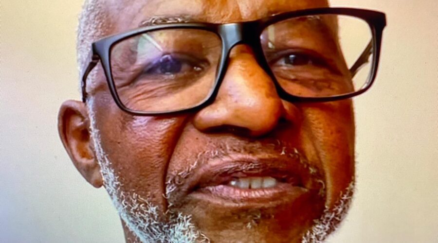 Mestres Fábio Parada, Sombrinha - Alberto José de Freitas, Neguinho - João Barbosa, Polêmico, Alex - Alexsandro de Resende Carvalho e Luisa Vieira de Carvalho: Associação de Capoeira Movimentos - 42 Anos. Santos, São Paulo/SP, Brasil. Registro de Capoeira Mestre Polêmico - Professor Doutor João Couto Teixeira. IMG_0088. 1,21 GB. 10h00. Sábado, 12 de Outubro de 2024. HD 1080. #capoeiramestresombrarobertotelesdeoliveira #capoeiramestrefabioparada #capoeiramestresombrinhaalbertoJosedefreitas #capoeiramestreback #capoeiramestrezanetti #capoeiramestreneguinhojoãobarbosa #capoeiramestreniltonribasmartinsjunior #capoeiramestremarcelocunha #capoeiramestremarciosantos #capoeiramestregogodeourorogeriofonseca #capoeiramestrakatia #capoeiramestrecartaonesonjunior #capoeiramestrewagner #capoeiracontramestrejeffersongomesnogueira #capoeiracontramestreflexarenatopereiragonçalves Universidade Livre de Estudos Culturais da Capoeira - Universidade da Capoeira - UNICAPOEIRA, Instituto de Educação Socioambiental - IESAMBI, Associação de Capoeira - ASCA e Grupo de Capoeira MEIA LUA - Fundado Terça-feira, 29 de Maio de 1962. Seja membro deste canal e ganhe benefícios: https://www.youtube.com/channel/UCE6HrA5Y_VZ4-hgw8FG13aw/join PIX - polemico72@hotmail.com