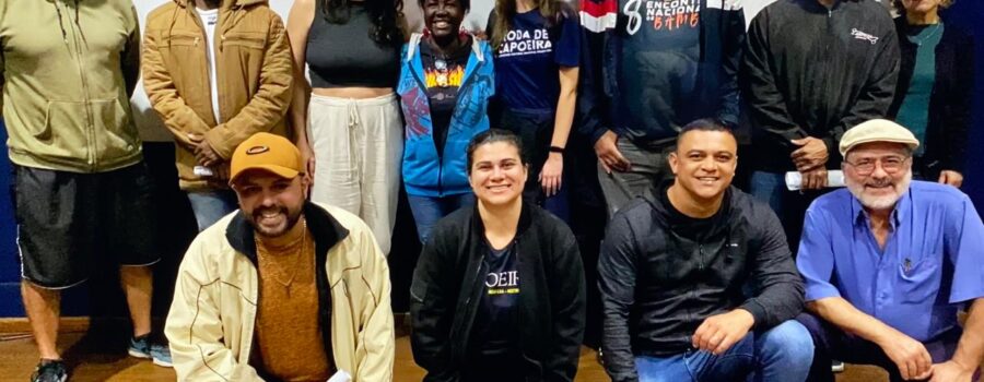 Instituto de Patrimônio Histórico e Artístico Nacional - IPHAN/Fundação Cultural Alfredo Ferreira Lage - FUNALFA/Empresa RM. Sexta Reunião de Grupos de Trabalho para Determinação de Salvaguardas da Capoeira. Apresentação do GT 3 - Produção e Reprodução Cultural. Centro Cultural Bernardo Mascarenhas, Avenida Getúlio Vargas, Número 200, CEP 36.010-000, Bairro Centro, Juiz de Fora, Minas Gerais/MG, Brasil. Registro de Capoeira Mestre Polêmico - Professor Doutor João Couto Teixeira. IMG_4565. 11,83 GB. 18h39. Quarta-feira, 23 de Julho de 2025. HD 1080p. MOV. Universidade Livre de Estudos Culturais da Capoeira - Universidade da Capoeira - UNICAPOEIRA, Instituto de Educação Socioambiental - IESAMBI, Associação de Capoeira - ASCA e Grupo de Capoeira MEIA LUA - Fundado Terça-feira, 29 de Maio de 1962. Orquestra Harmônica de Berimbaus. http://universidadedacapoeira.com/ Seja membro deste canal e ganhe benefícios: https://www.youtube.com/channel/UCE6HrA5Y_VZ4-hgw8FG13aw/join PIX - polemico72@hotmail.com