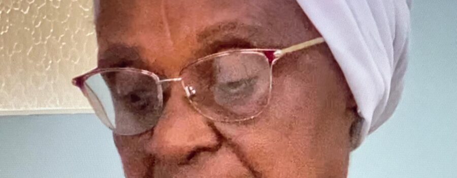 Celebração Eucarística: Padre Guanair da Silva Santos. Ministro Extraordinário da Sagrada Comunhão Paulo Roberto Pires. Acolhida e Preces da Comunidade Jorge Aleixo. Leitura Maria Inês. Salmo 15 - O Senhor é a Porção da Minha Herança - Mestre Polêmico. Igreja Nossa Senhora Mãe de Deus, Bairro Nossa Senhora de Lourdes, Juiz de Fora, Minas Gerais/MG, Brasil. Registro de Capoeira Mestre Polêmico - Professor Doutor João Couto Teixeira. IMG_5637. 4,66 GB. 08h04. Sexta-feira, 12 de Setembro de 2025. HD 1080p. MOV. Universidade Livre de Estudos Culturais da Capoeira - Universidade da Capoeira - UNICAPOEIRA, Instituto de Educação Socioambiental - IESAMBI, Associação de Capoeira - ASCA e Grupo de Capoeira MEIA LUA - Fundado Terça-feira, 29 de Maio de 1962. http://universidadedacapoeira.com/ Seja membro deste canal e ganhe benefícios: https://www.youtube.com/channel/UCE6HrA5Y_VZ4-hgw8FG13aw/join PIX - polemico72@hotmail.com
