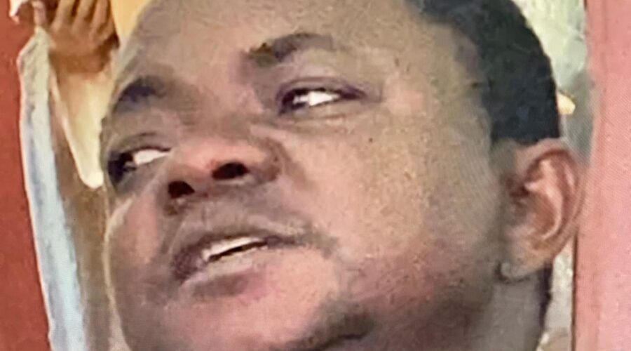 Celebração Eucarística: Padre Jean Paul Elombe Kumakese. Diáconos Pedro e Márcio Rosa dos Santos. Acólita Maria Fernanda Maia. Acolhida e Preces da Comunidade Rosemary Cássia Oliveira. Segunda Leitura Coordenador Cláudio Luiz Farias. Igreja Nossa Senhora Mãe de Deus, Bairro Nossa Senhora de Lourdes, Juiz de Fora, Minas Gerais/MG, Brasil. Registro de Capoeira Mestre Polêmico - Professor Doutor João Couto Teixeira. IMG_5368. 7,55 GB. 09h00.Domingo, 31 de Agosto de 2025. HD 1080p. MOV. Universidade Livre de Estudos Culturais da Capoeira - Universidade da Capoeira - UNICAPOEIRA, Instituto de Educação Socioambiental - IESAMBI, Associação de Capoeira - ASCA e Grupo de Capoeira MEIA LUA - Fundado Terça-feira, 29 de Maio de 1962. http://universidadedacapoeira.com/ Seja membro deste canal e ganhe benefícios: https://www.youtube.com/channel/UCE6HrA5Y_VZ4-hgw8FG13aw/join PIX - polemico72@hotmail.com