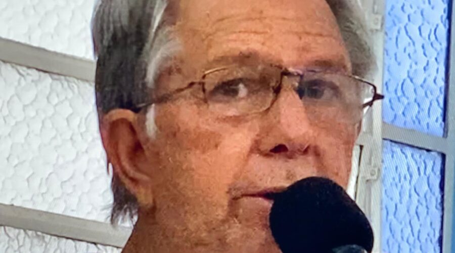 Celebração Eucarística: Padre Guanair da Silva Santos. Ministro Extraordinário da Sagrada Comunhão Paulo Roberto Pires. Acolhida José Mauro Bul-la. Leitura Maria Teresa Fonseca Aleixo. Salmo 117 - Dai Graças ao Senhor, porque Ele é Bom - Mestre Polêmico. Preces da Comunidade Natália Regina Silva de Assis. Igreja Nossa Senhora Mãe de Deus, Bairro Nossa Senhora de Lourdes, Juiz de Fora, Minas Gerais/MG, Brasil. Registro de Capoeira Estrela Dalva - Artista Plástica e Cineasta Salete Libardoni. IMG_3923. 5,53 GB. 08h00. Sexta-feira, 04 de Julho de 2025. HD 1080p. MOV. Universidade Livre de Estudos Culturais da Capoeira - Universidade da Capoeira - UNICAPOEIRA, Instituto de Educação Socioambiental - IESAMBI, Associação de Capoeira - ASCA e Grupo de Capoeira MEIA LUA - Fundado Terça-feira, 29 de Maio de 1962. http://universidadedacapoeira.com/ Seja membro deste canal e ganhe benefícios: https://www.youtube.com/channel/UCE6HrA5Y_VZ4-hgw8FG13aw/join PIX - polemico72@hotmail.com